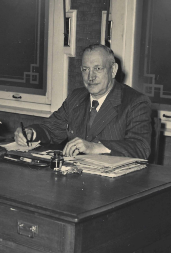 De oprichting van de fabriek Nofico.